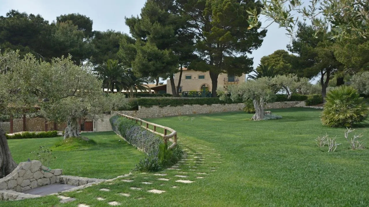 Villa Terra Del Sole 10&2, Emma Villas Licata Italy